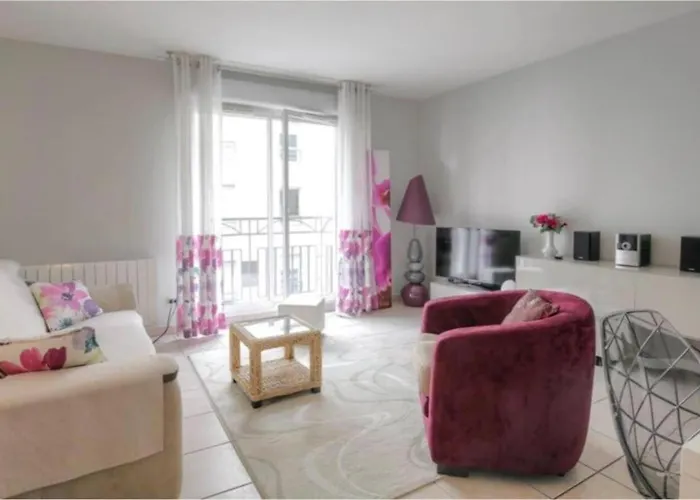 T2 Calme Avec Parking Entre Perrache Et Confluence Lyon